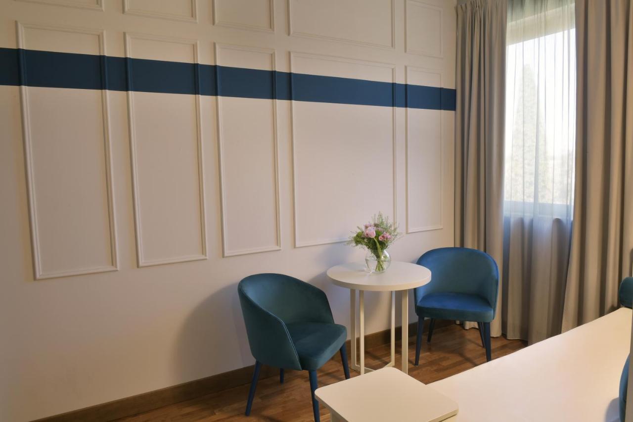 Hotel Torresi بوتنزا بيسينا المظهر الخارجي الصورة